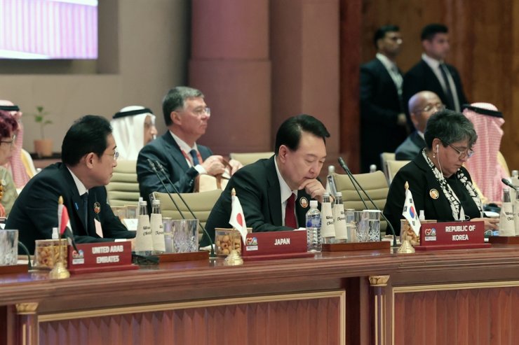 Президент Юн Сук Йол бере участь у 3-й сесії Саміту Групи 20